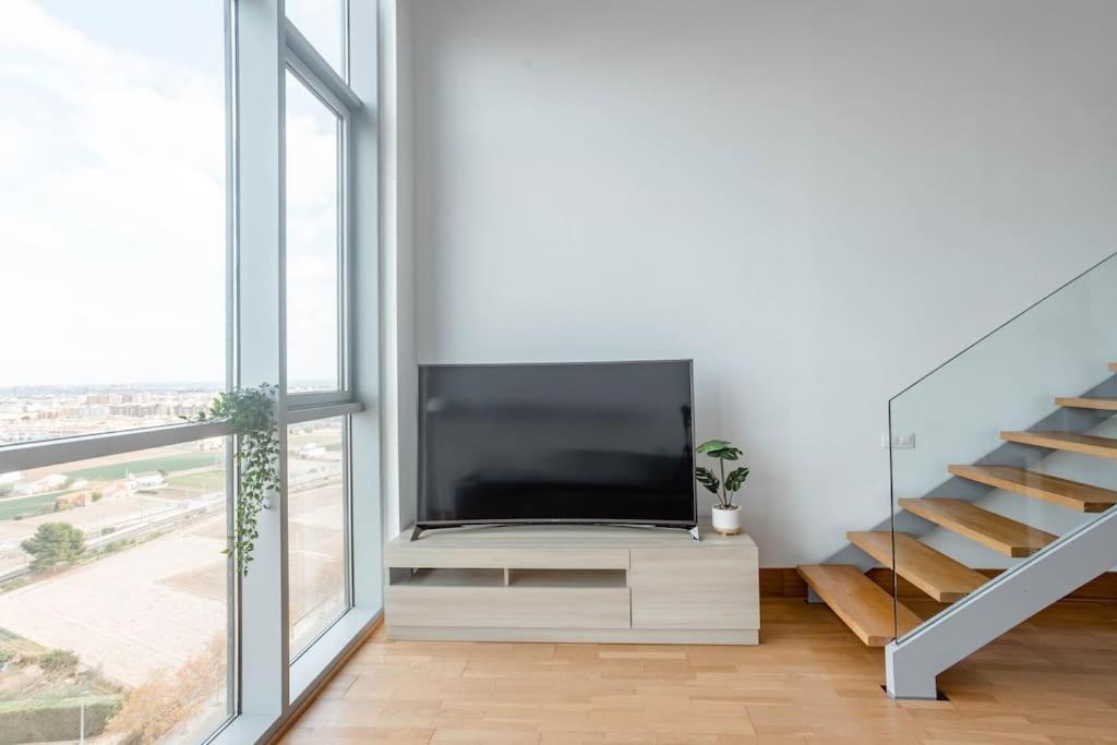 Duplex Loft Apartamento Con Parking Gratis Daire Valensiya Dış mekan fotoğraf